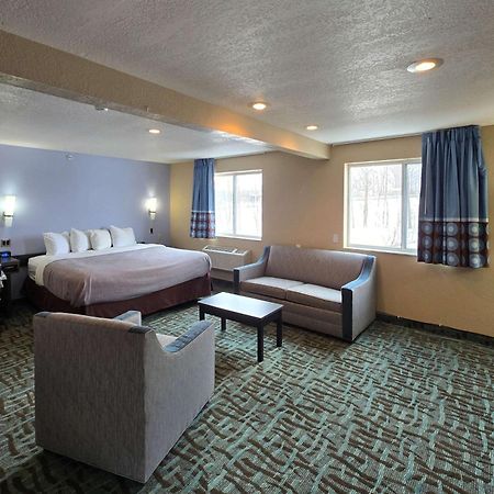 Quality Inn Johnstown Exterior photo
