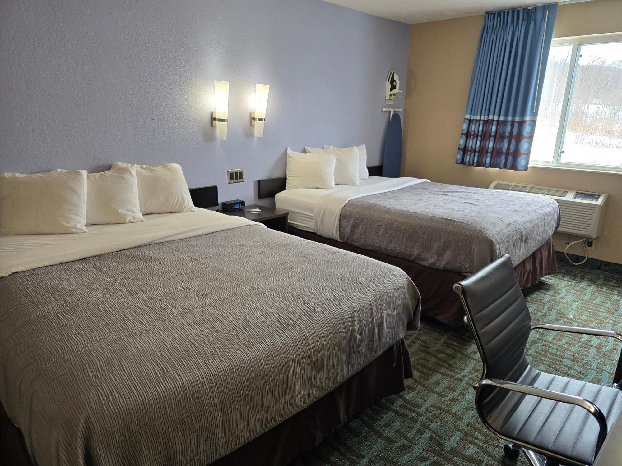 Quality Inn Johnstown Exterior photo